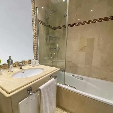 Apartmán Golf Y Playa Costa Del Sol *