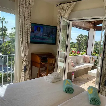 Duplex Vistas Al Mar, Piscina, Jacuzzi Y Playa. Estepona