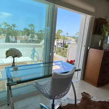Duplex Vistas Al Mar, Piscina, Jacuzzi Y Playa. Apartment Estepona